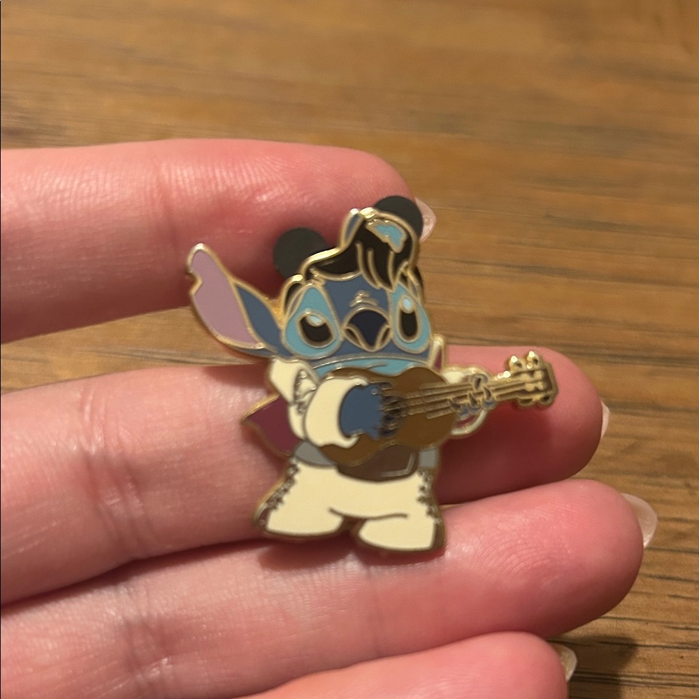 Stitch dressed as Elvis Presley Pin